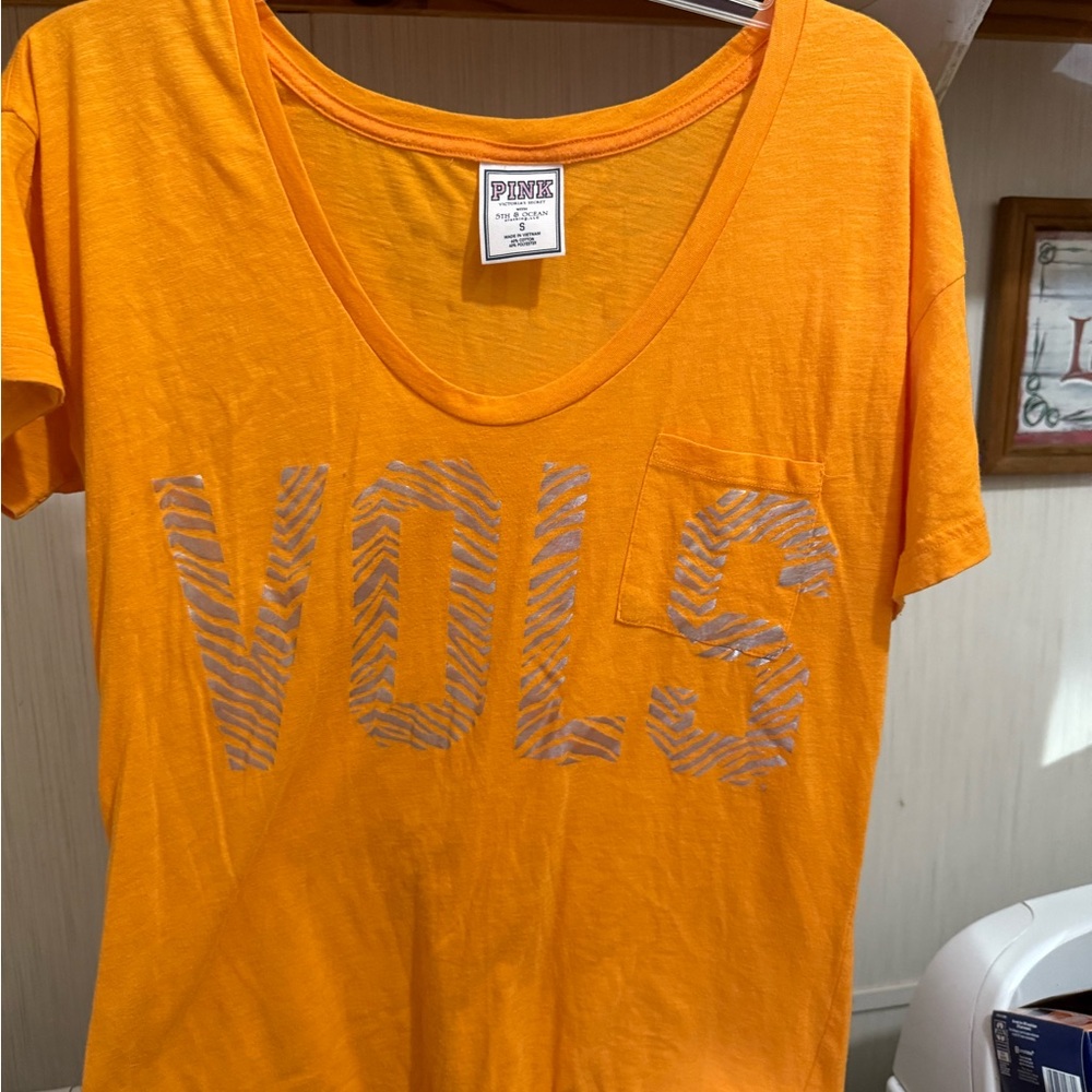 PINK Victoria's Secret Bright Orange Tee small